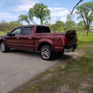 Meet your Posher, Raymond